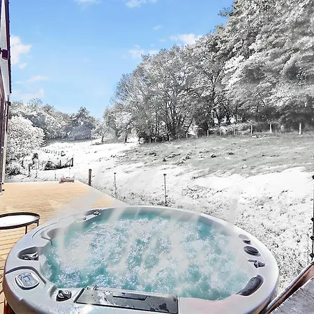 La Mini Maison Du Libin